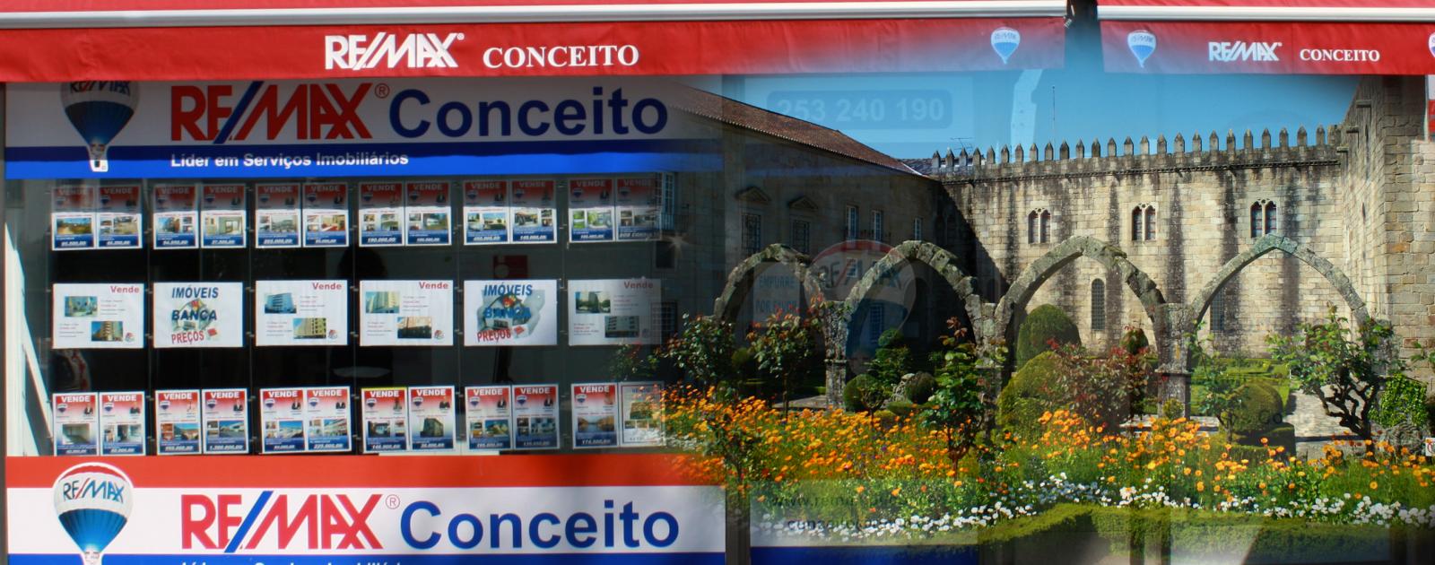 Telhado Azul - Mediação Imobiliária Lda