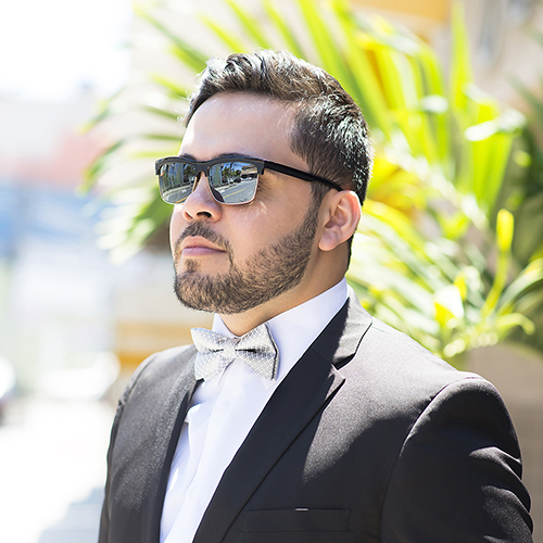 Carlos Carlos