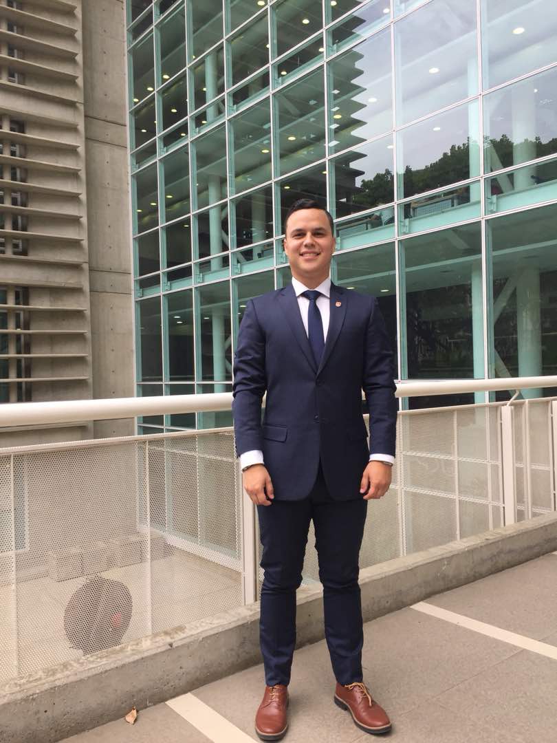 Douglas Velásquez